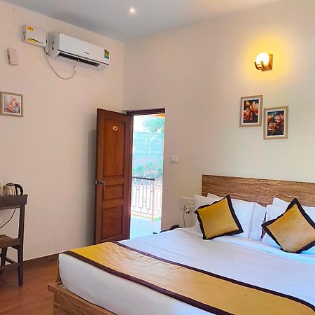 Hill Crest Resort - Coorg Madikeri Eksteriør billede