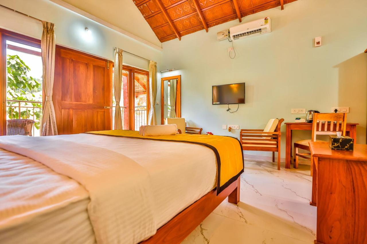 Hill Crest Resort - Coorg Madikeri Eksteriør billede