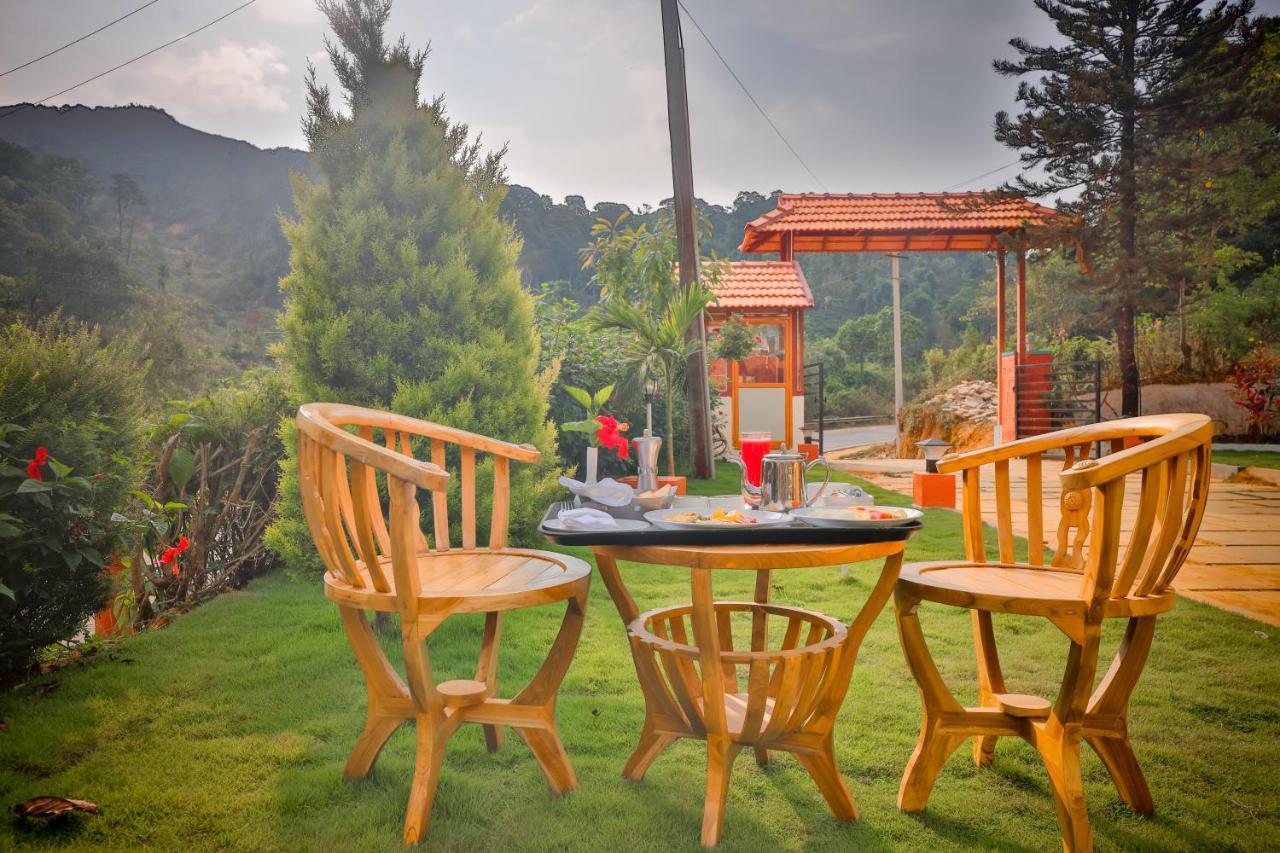 Hill Crest Resort - Coorg Madikeri Eksteriør billede