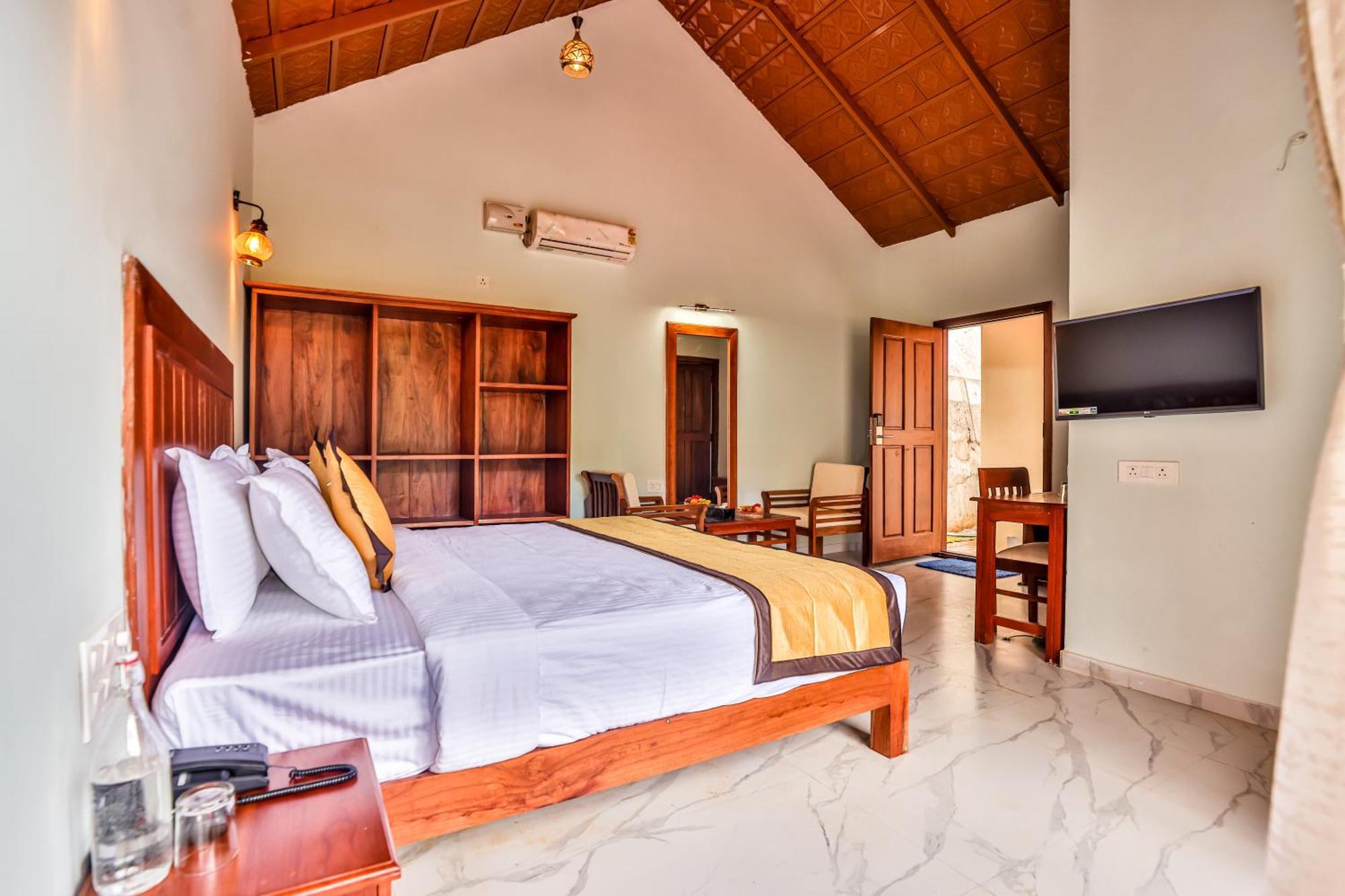 Hill Crest Resort - Coorg Madikeri Eksteriør billede