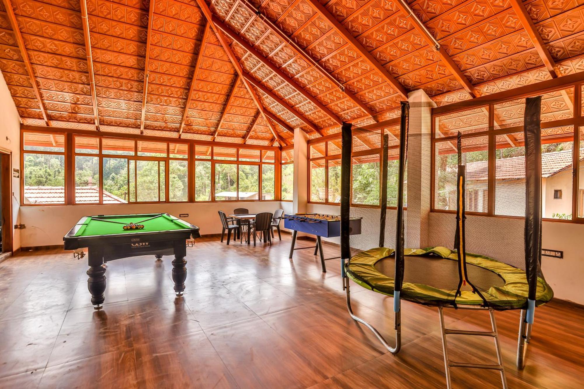 Hill Crest Resort - Coorg Madikeri Eksteriør billede