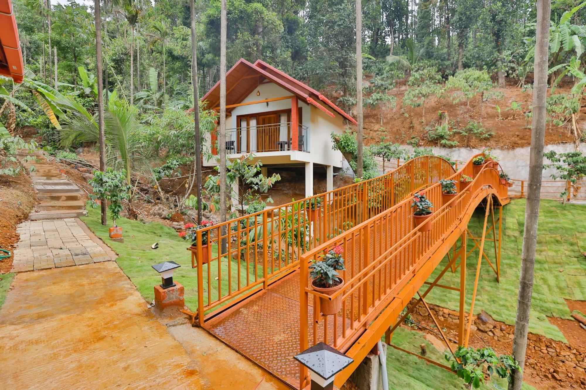 Hill Crest Resort - Coorg Madikeri Eksteriør billede