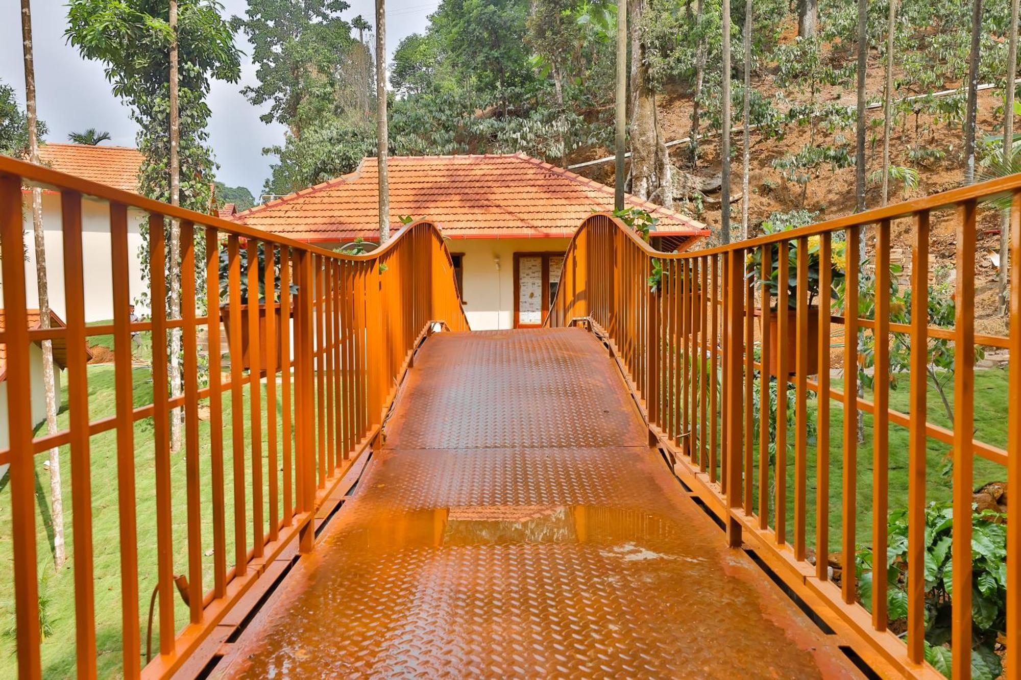 Hill Crest Resort - Coorg Madikeri Eksteriør billede