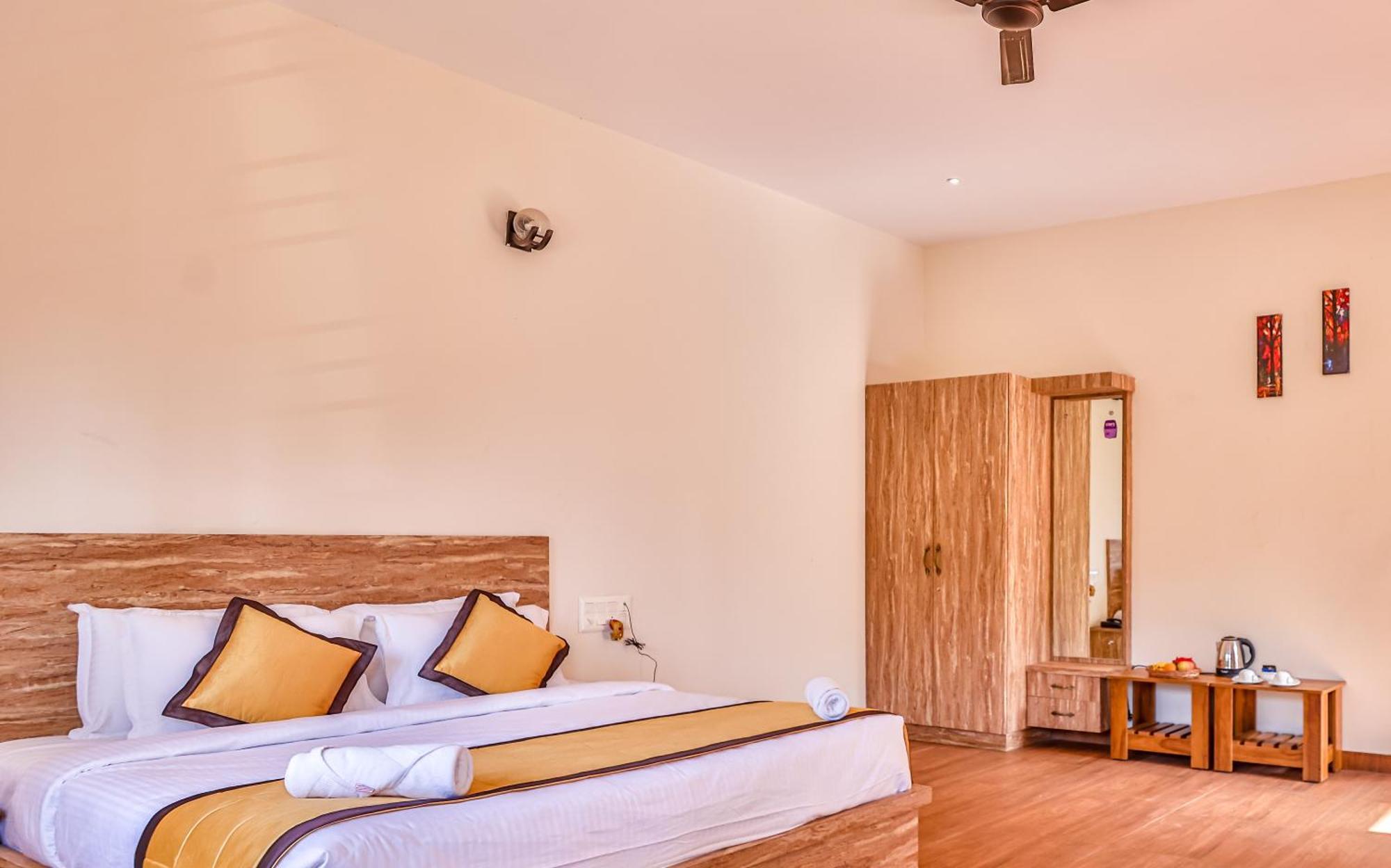 Hill Crest Resort - Coorg Madikeri Eksteriør billede