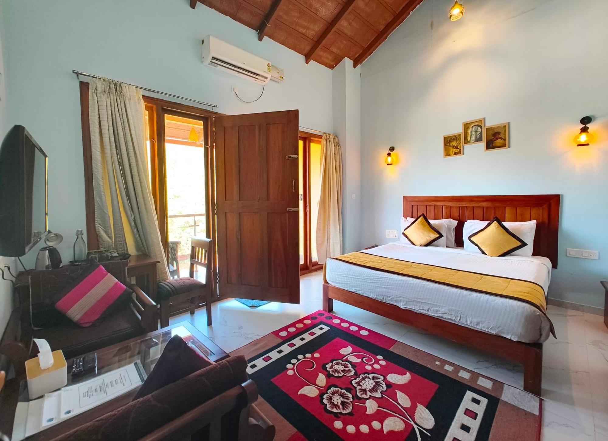 Hill Crest Resort - Coorg Madikeri Eksteriør billede